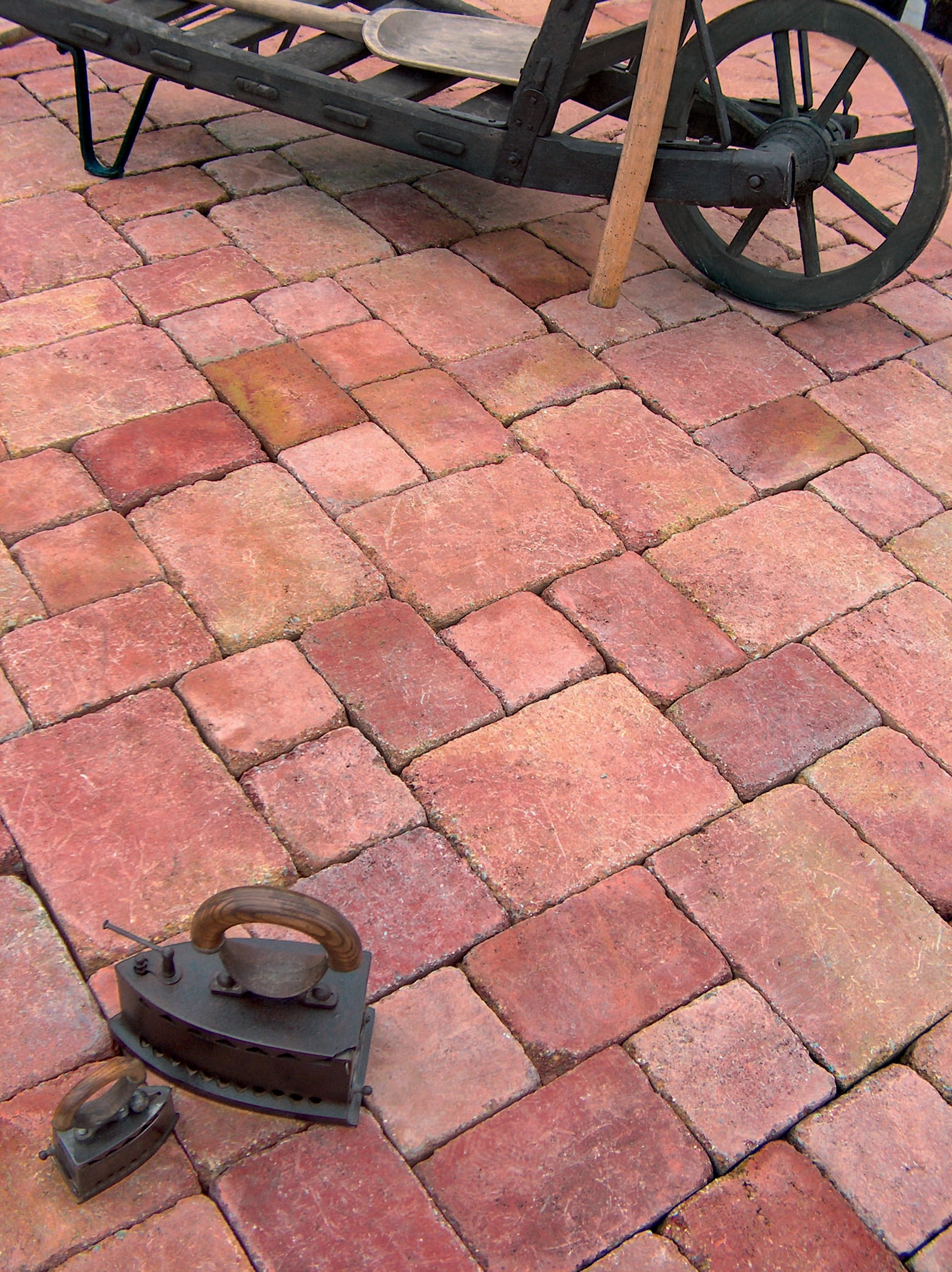 Antik Steinpflaster Rot